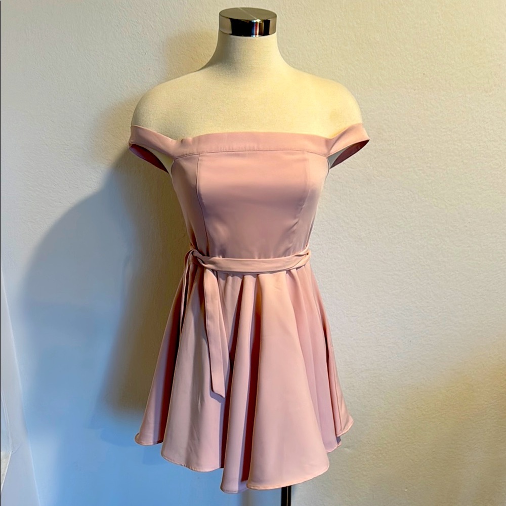 Michael Costello x Revolve Dress🌸